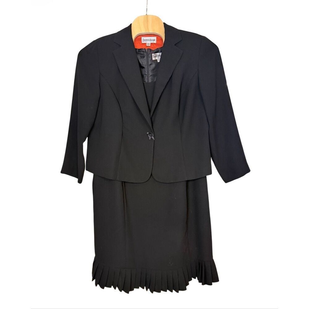 Danny & Nicole Dress Suit 2-Pcs Black Blazer & Ruffle Hem Dress Plus Sz. 20W Car